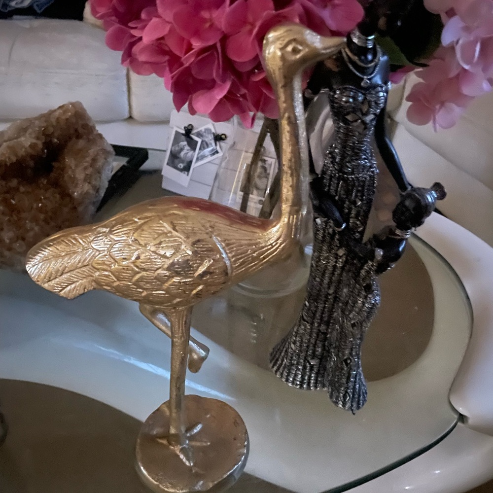 Elegant Figurines Ostrich/Family